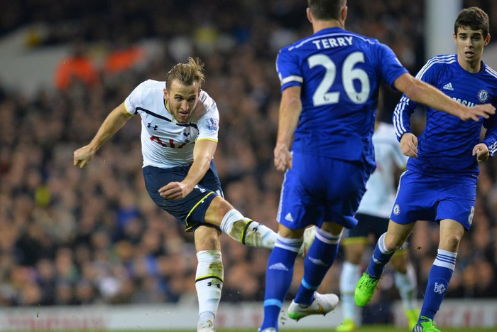 切尔西顶住压力展现球队实力