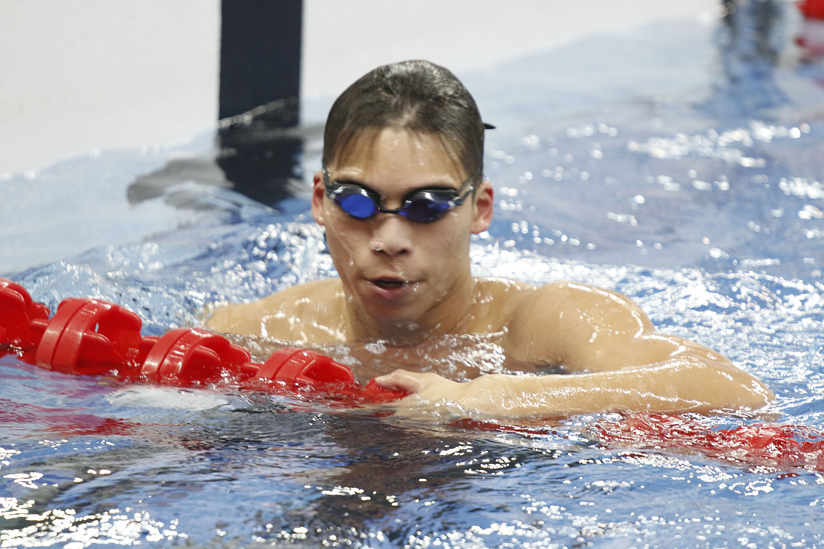 开云体育官网-斯洛伐克选手在游泳项目中夺魁